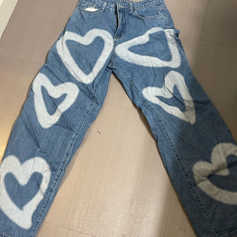 Heart shaped mom jeans